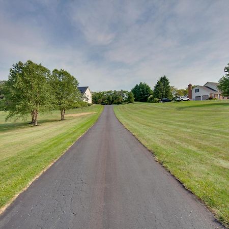 Hummelstown Hideaway With Game Room And Large Yard! Экстерьер фото